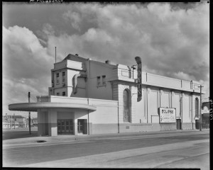 Hoyt's Eclipse Theatre, Port Melbourne, Ca 1940s. Harold Paynting Collection, State Library of Victoria