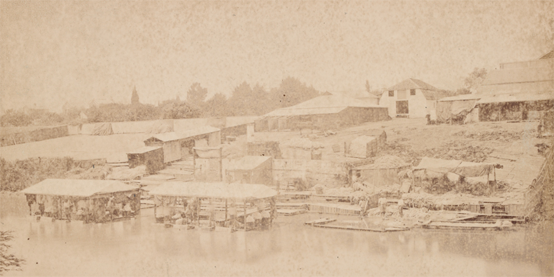 Wool washing on the Yarra. Photograph by Charles Nettleton, courtesy State Library of Victoria.