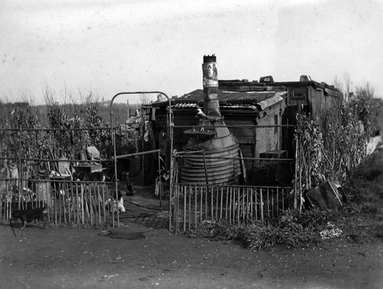 West Melbourne. The front view of a Dudley Mansion.